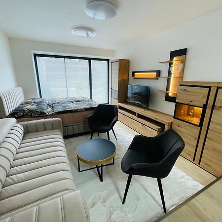 Apartman Sadova Zlin Ngoại thất bức ảnh