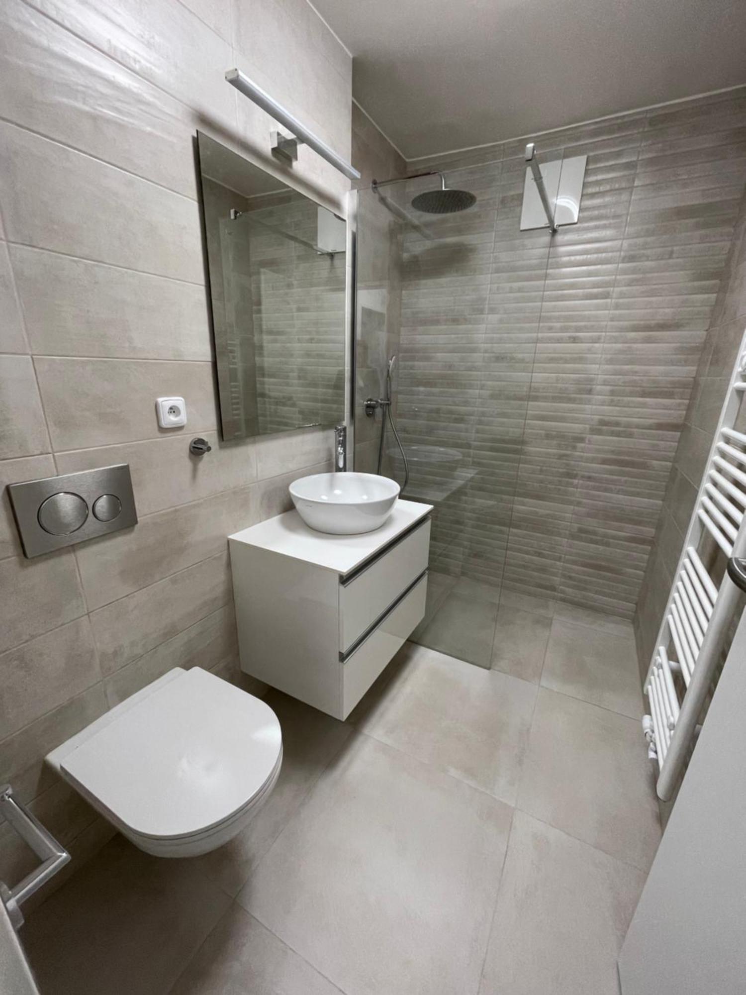 Apartman Sadova Zlin Ngoại thất bức ảnh